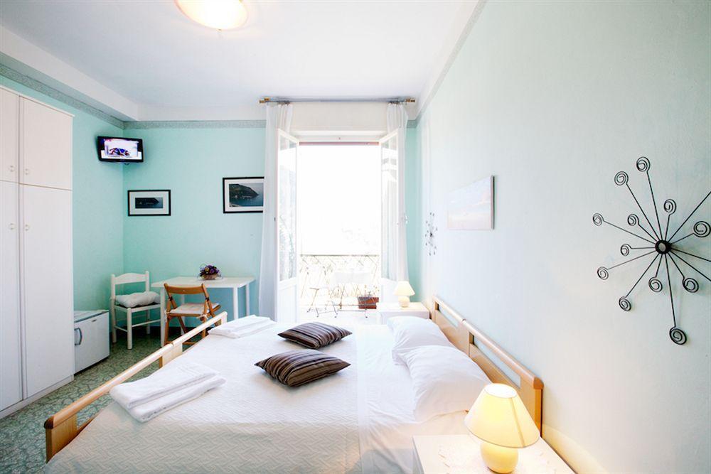 B&B La Perla Blu Levanto Exterior photo